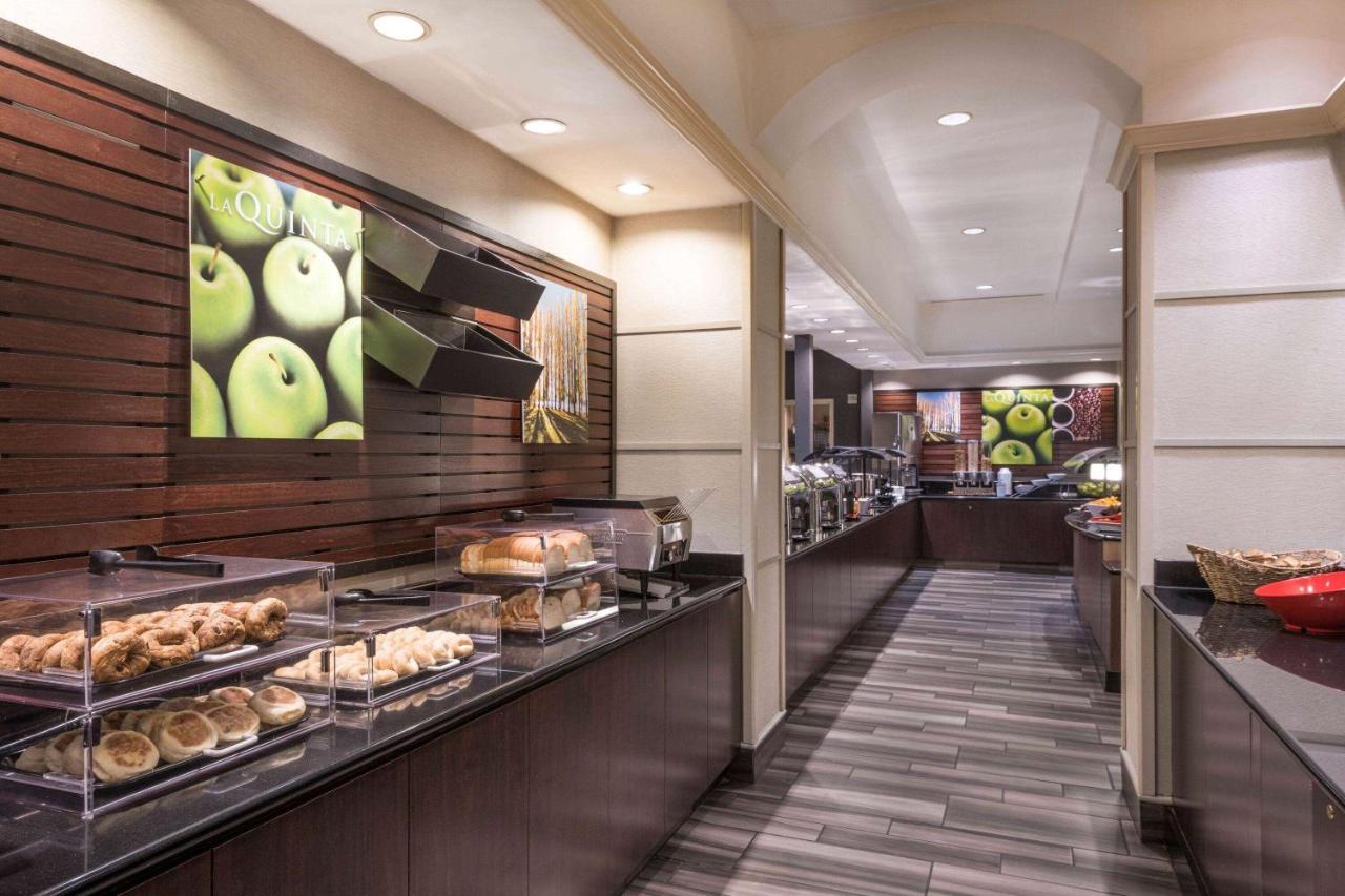 La Quinta Inn & Suites By Wyndham San Antonio Riverwalk Kültér fotó