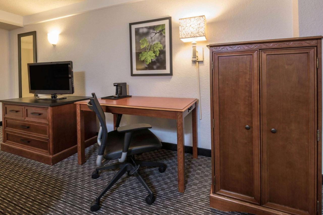 La Quinta Inn & Suites By Wyndham San Antonio Riverwalk Kültér fotó