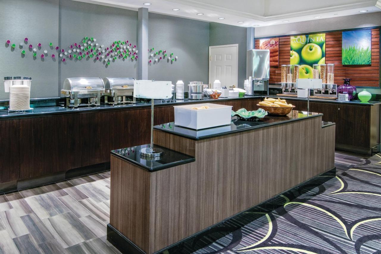 La Quinta Inn & Suites By Wyndham San Antonio Riverwalk Kültér fotó