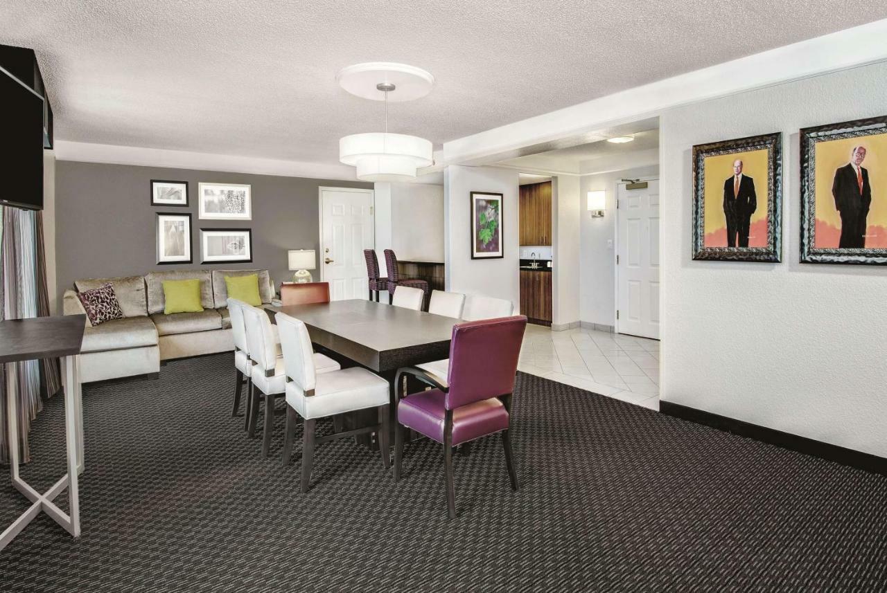 La Quinta Inn & Suites By Wyndham San Antonio Riverwalk Kültér fotó